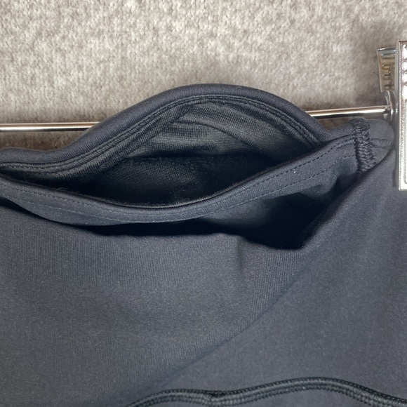 Lululemon Train Times crop 17" - Picture 8 of 8